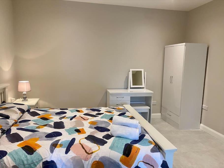 Erne Getaway No.7 Brand New 1 Bed Apartment Enniskillen Ngoại thất bức ảnh