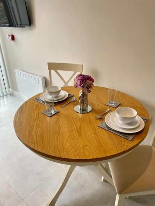 Erne Getaway No.7 Brand New 1 Bed Apartment Enniskillen Ngoại thất bức ảnh